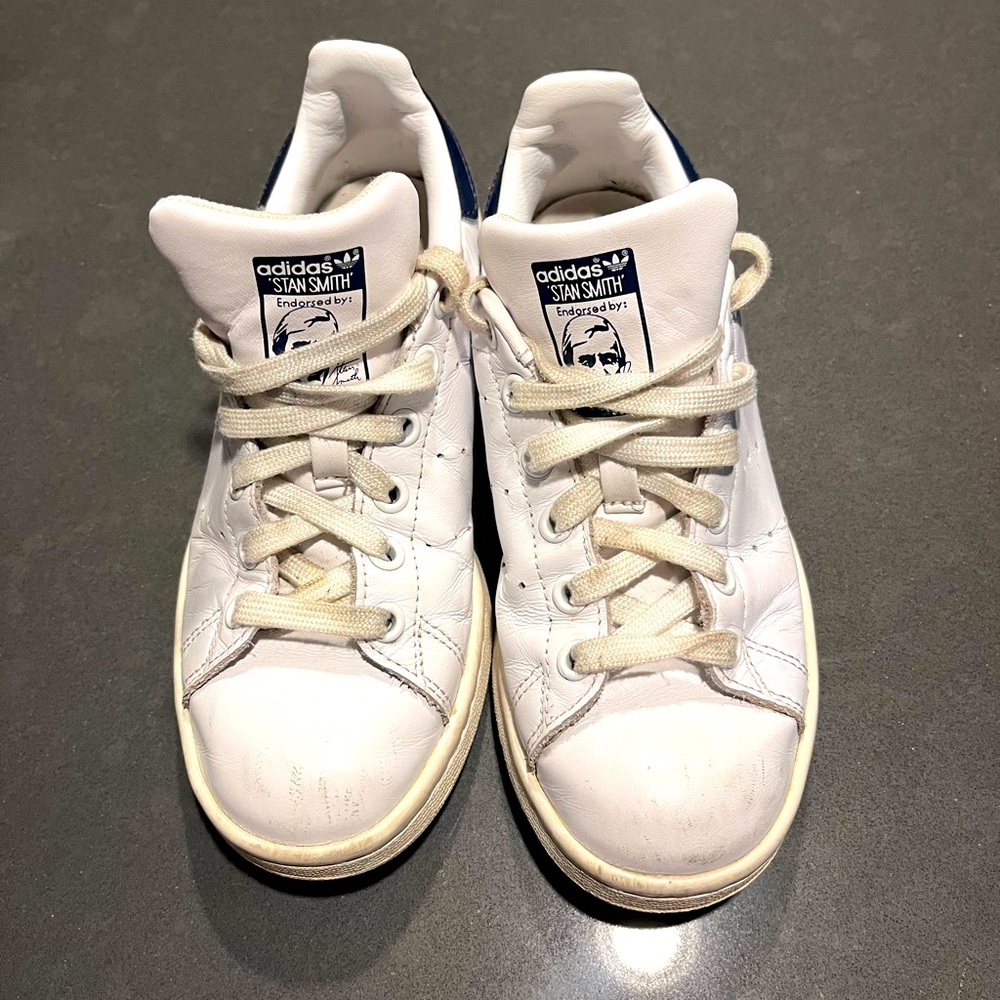 Adidas| STAN SMITHS (WHITE & NAVY)